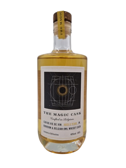 The Magic Cask, AGED 8 YEARS, Eau-de-vie, Belgique, 0.5 46.0°